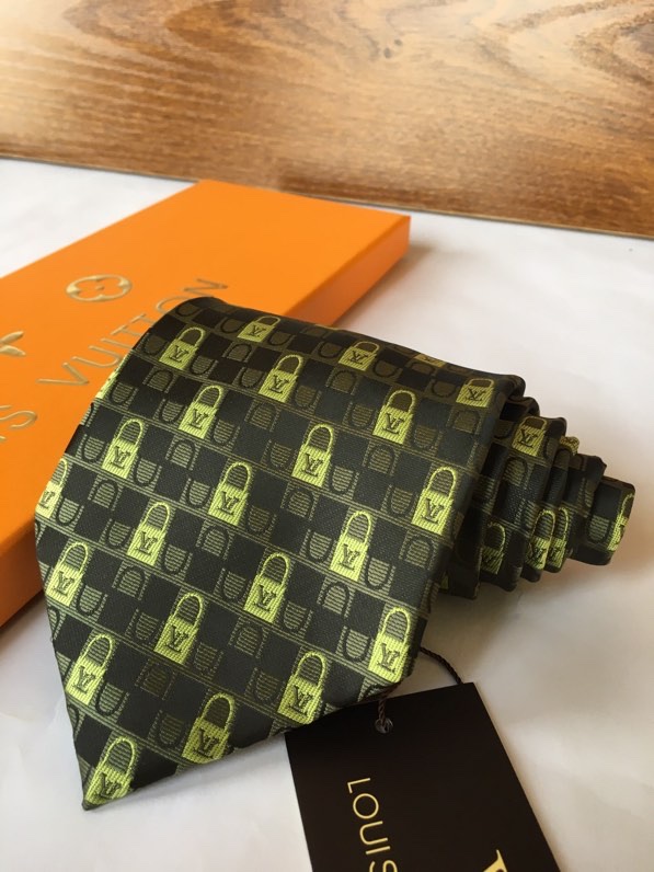 LV Tie hm26